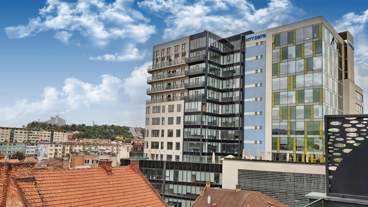 Cozy Penthouse In A New Business Building In City Center. Free Private Parking Apartment Cluj-Napoca Luaran gambar